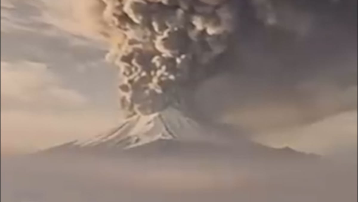 Japan uses AI-generated eruption of Mount Fuji to prepare Tokyo for worst-case scenario Japan uses AI-generated eruption of Mount Fuji to prepare Tokyo for worst-case scenario