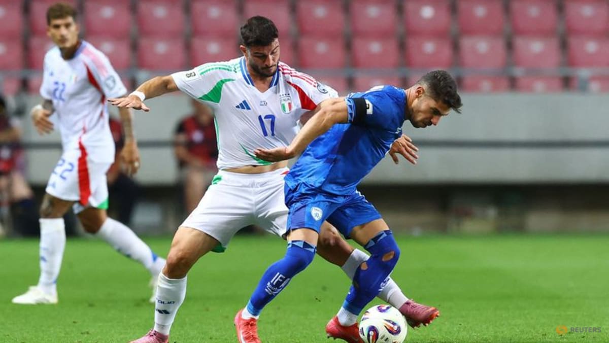 Italy keep World Cup hopes ticking over with crazy 5-4 win over Israel