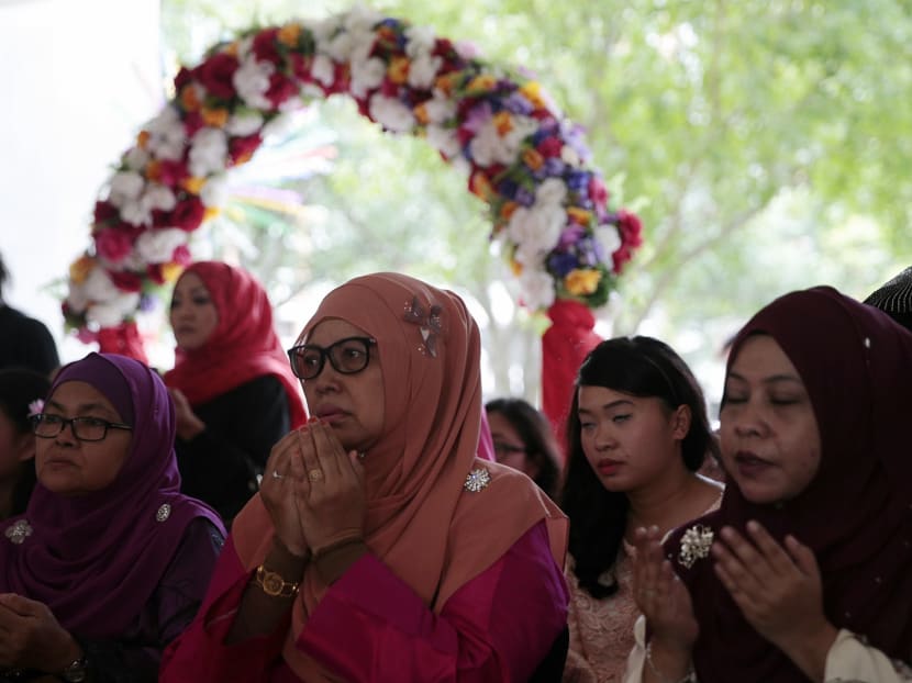 Aishah’s big day touches S’pore hearts