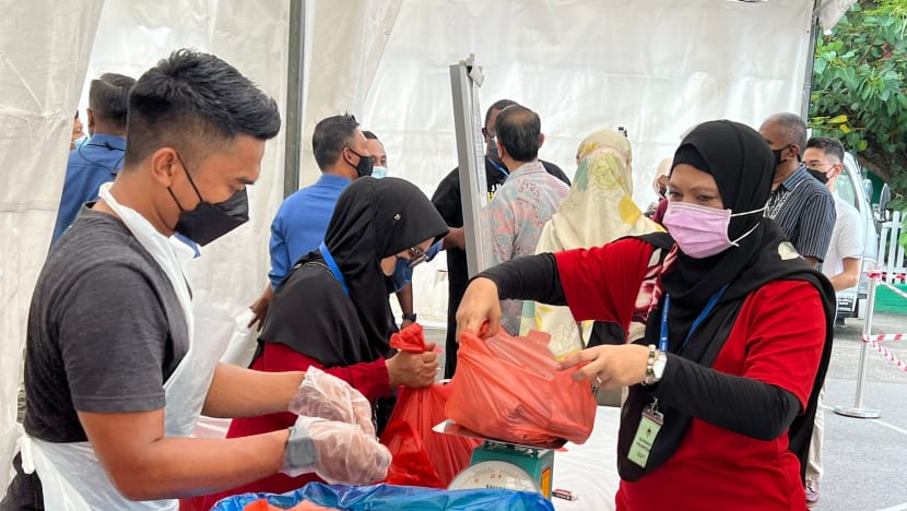 Jumlah agihan daging korban PERTAPIS untuk penerima bantuan naik seganda tahun ini Jumlah agihan daging korban PERTAPIS untuk penerima bantuan naik seganda tahun ini