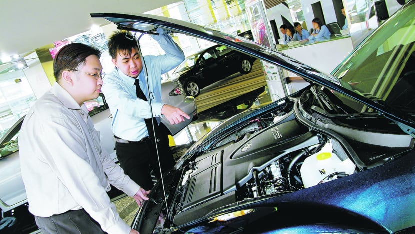 COE prices for big cars fall to S$38.6k, lowest in over 5 years