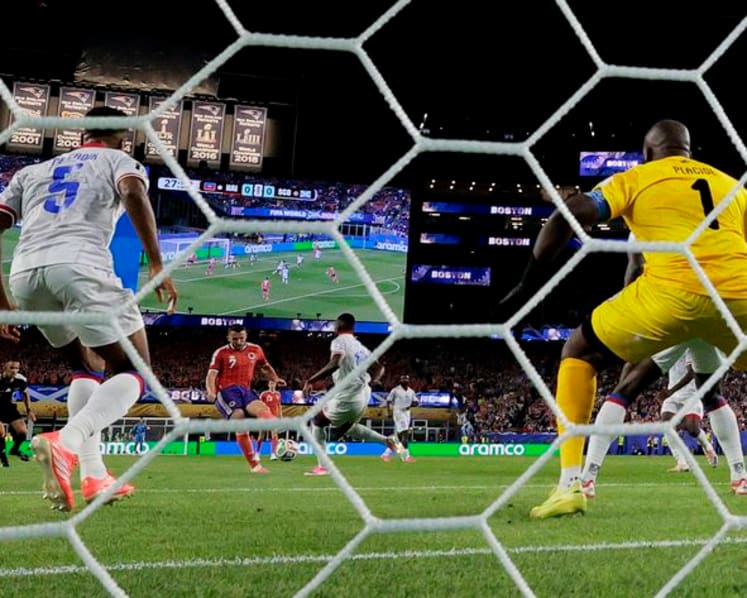 Scotland hope to break tournament jinx with lucky 13 after win over Haiti
