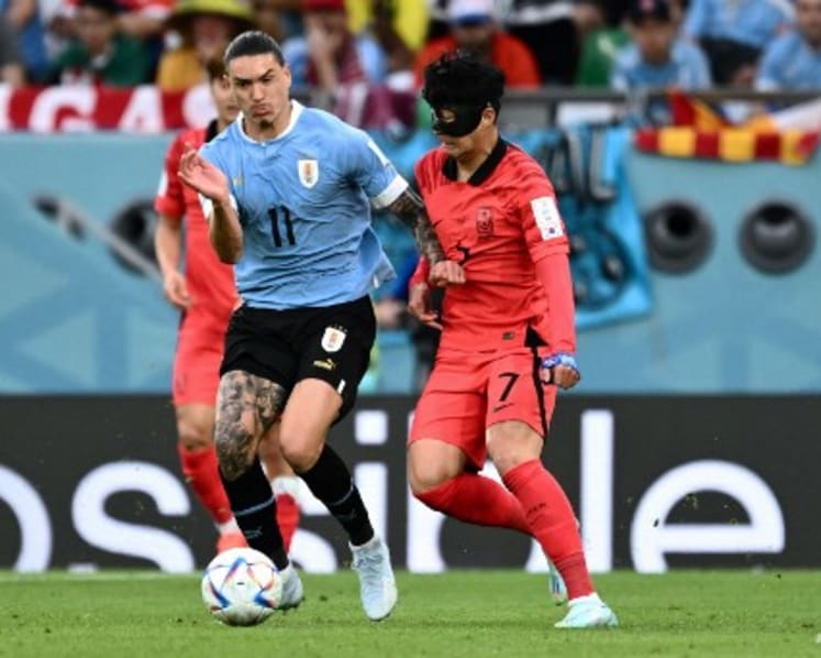South Korea show steel in World Cup stalemate with Uruguay