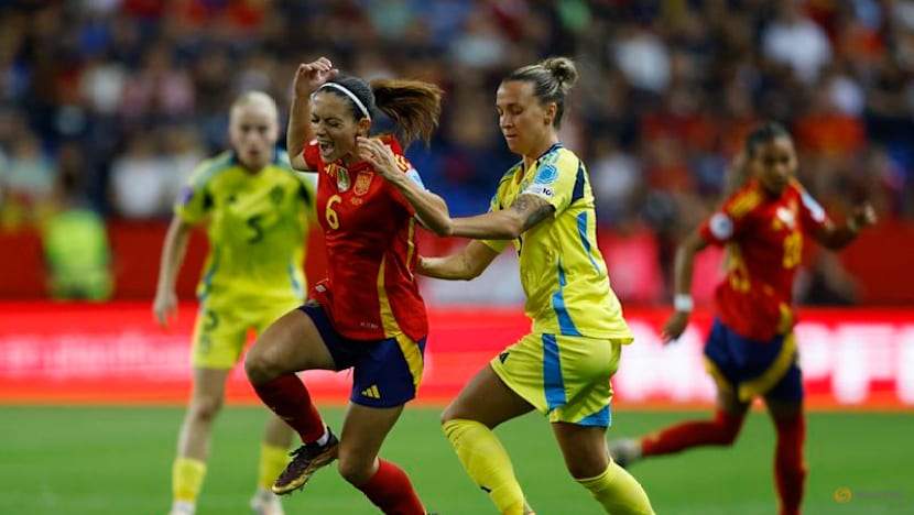 Spain cruise to 4-0 first-leg win over Sweden in Nations League semi