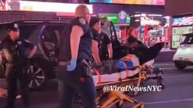 美国纽约发生枪击案酿三人受伤 17岁男嫌犯被扣留