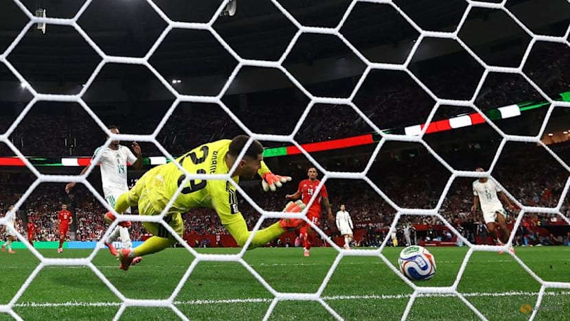 Manzambi at the heart of Switzerland's long-awaited knockout success