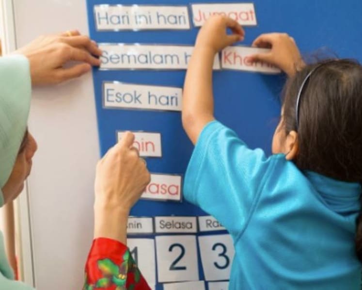 Commentary: Raising bilingual children is challenging but immensely rewarding