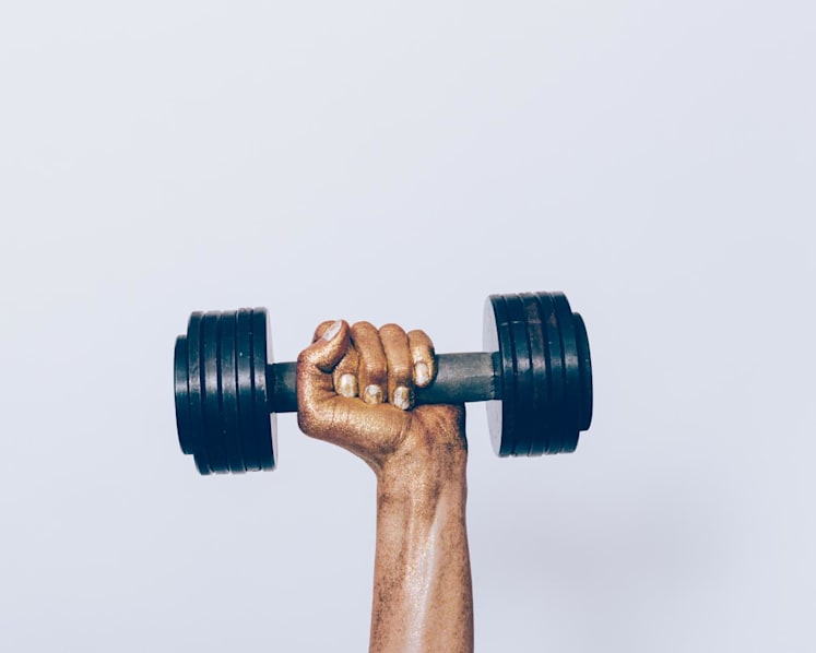 Can you build muscles without touching a dumbbell? Here’s what experts say