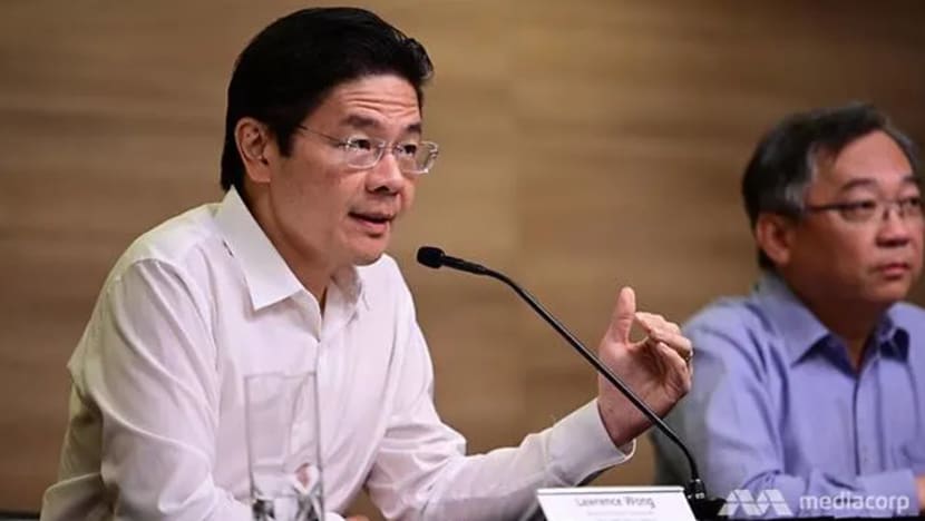 COVID-19: Rantaian bekalan utuh, keadaan 'pembelian panik' sudah stabil, kata Lawrence Wong