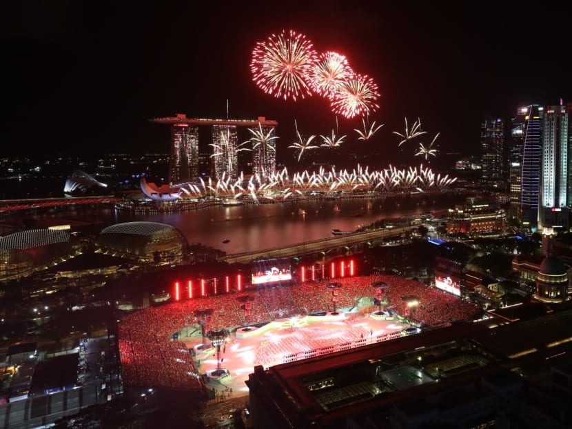 'Onward as one': S'pore celebrates 58th birthday back at the Padang, bids farewell to outgoing President Halimah 'Onward as one': S'pore celebrates 58th birthday back at the Padang, bids farewell to outgoing President Halimah