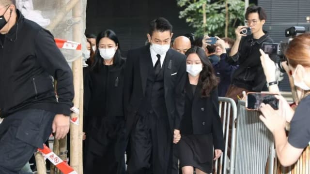 女儿11岁还没有手机　刘德华严控：不让她办社媒账号
