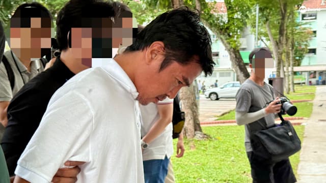 涉持43支Kpod贩毒 40岁被告被押回现场