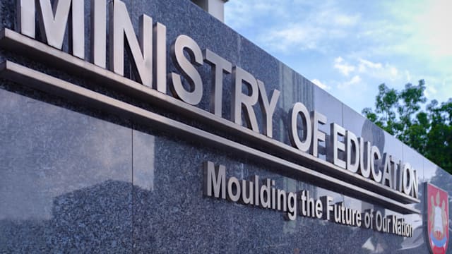 教育部关注学生使用人工智能对学习的影响