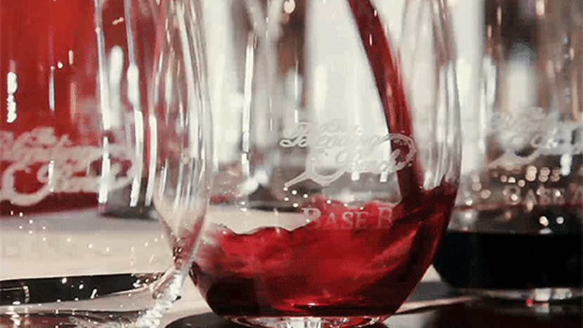 How to blend your own wine in 5 easy steps