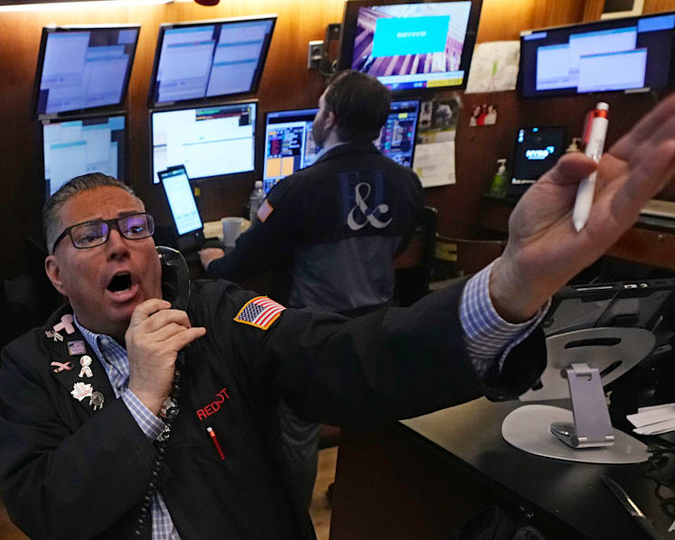 US stocks jump after an encouraging inflation update, as Micron helps AI stocks stop their slide