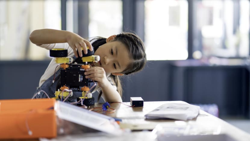 Parents, begini caranya membebaskan anak perempuan dari tekanan menjadi sempurna Parents, begini caranya membebaskan anak perempuan dari tekanan menjadi sempurna