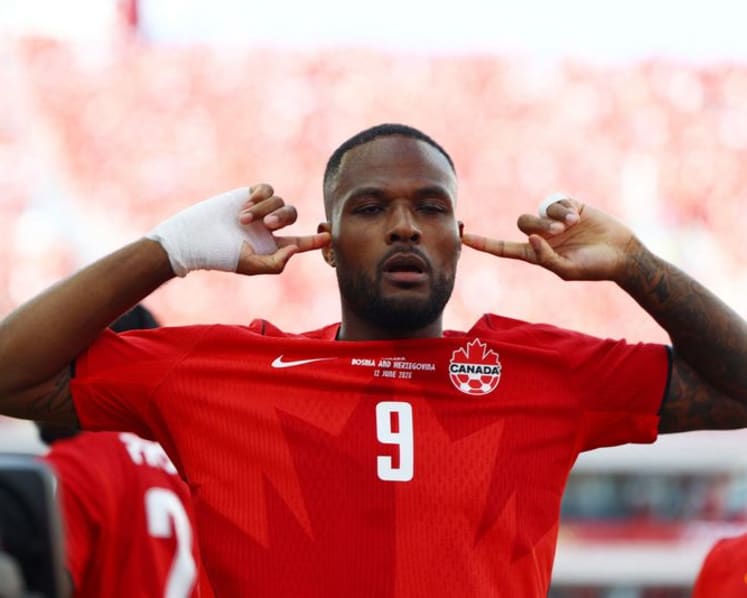 Canada's Larin salvages 1-1 draw against Bosnia in Group B opener