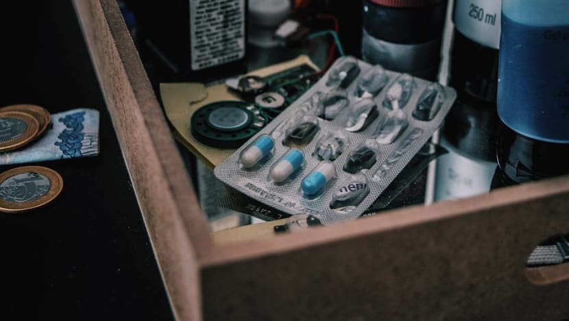 Cabby on girlfriend's medication lost control of vehicle, crashed into motorcyclist who died Cabby on girlfriend's medication lost control of vehicle, crashed into motorcyclist who died