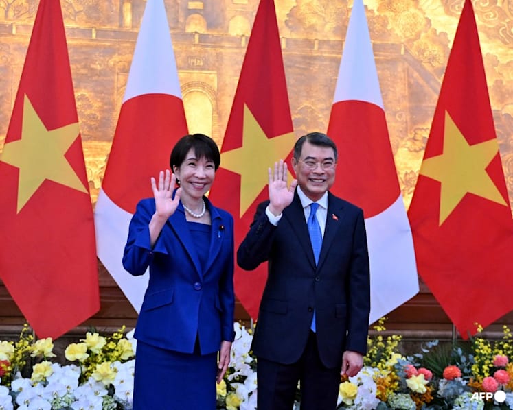 Japan PM Sanae Takaichi meets top Vietnam leaders in Hanoi