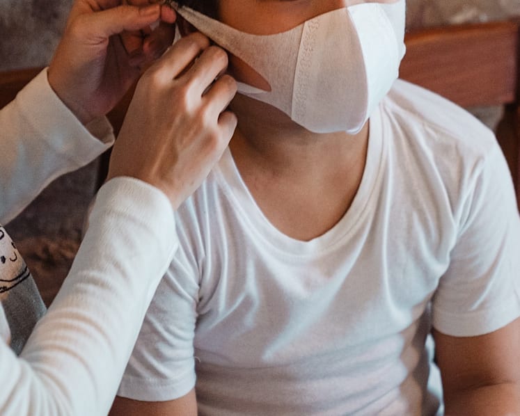 Selected groups of students, teachers can remove masks during lessons so as not to compromise language learning