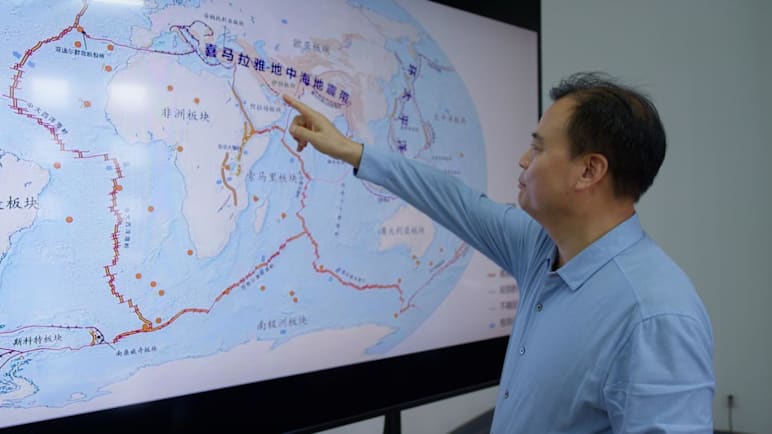 The Earthquake Detectives - Cracking the Prediction Code
