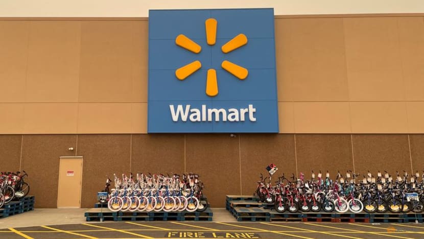 Commentary: Walmart pays store managers as much as US$500,000 – it’s just good business Commentary: Walmart pays store managers as much as US$500,000 – it’s just good business