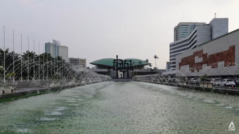 Demo di DPR, empat kelompok bawa tuntutan berbeda, lalu lintas dialihkan situasional