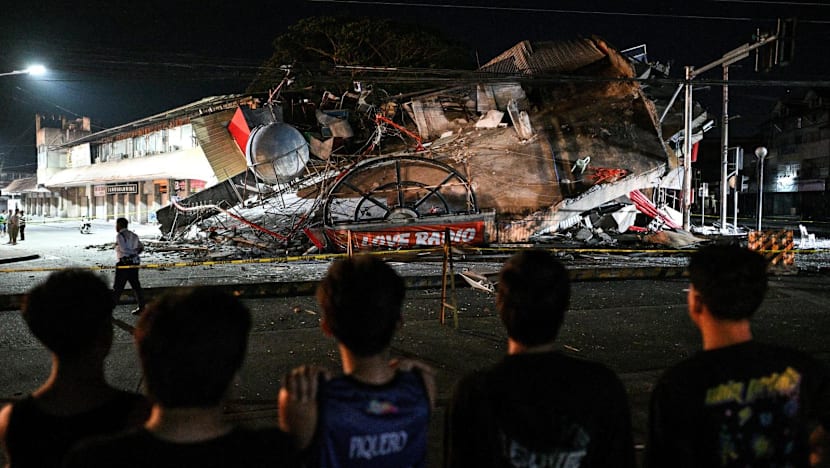 Rescuers press on in quake-hit Philippines as aftershocks and infrastructure damage hamper efforts Rescuers press on in quake-hit Philippines as aftershocks and infrastructure damage hamper efforts