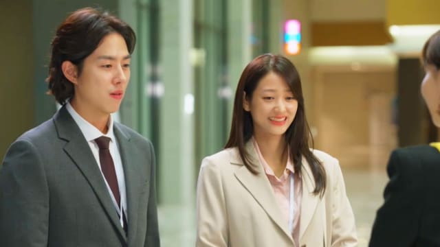我的眼里只有你（第12集）：庆俊替盈怡保住工作