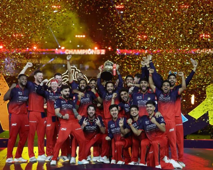 Kohli masterclass leads Bengaluru to IPL title defence in style