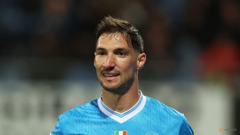 McTominay's early strike sends Napoli second with win at Cagliari