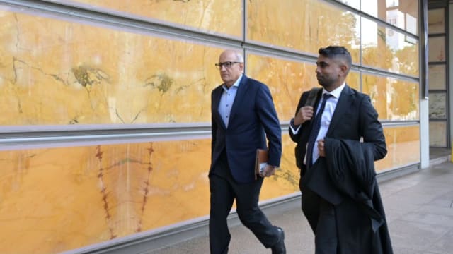 上诉庭驳回易华仁刑事参考申请 贪污案下周如期开审