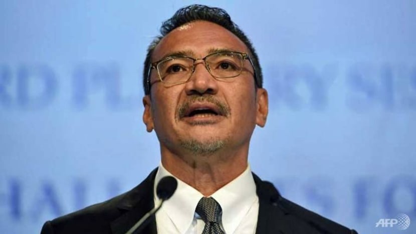 Individu palsukan sijil vaksinasi COVID-19 perlu dikenakan hukuman maksimum: Hishammuddin