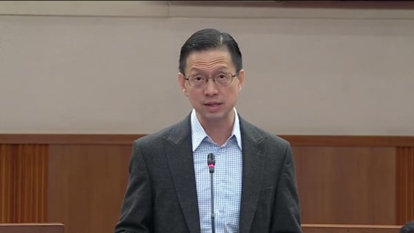 Motion: Kenneth Poon on government response to political salaries review