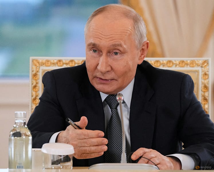 Putin says he currently sees no reason to meet Ukraine's Zelenskyy