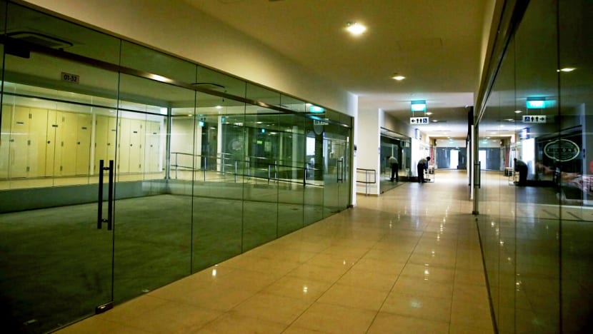 The Big Read: At some suburban malls, retailers confront the sound of silence