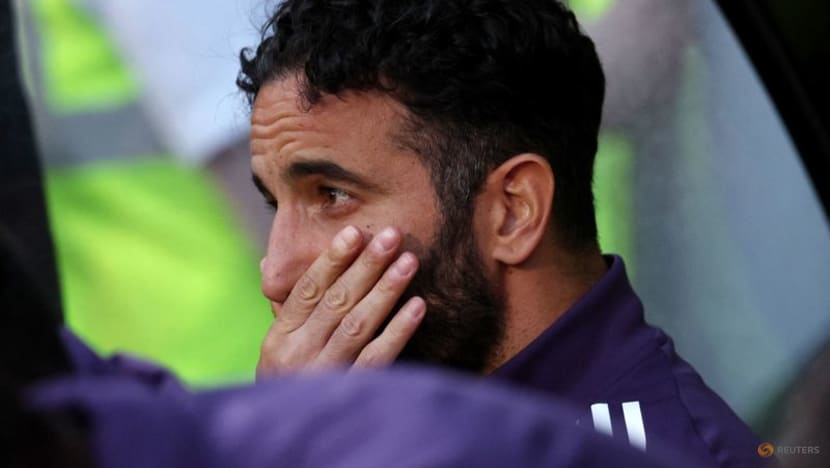 Man Utd boss Amorim apologises to fans after Grimsby debacle