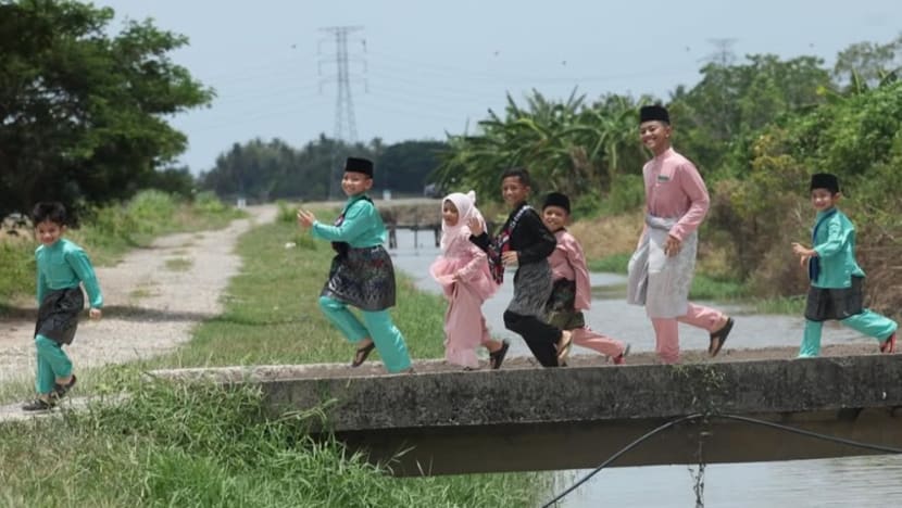 ALAM MELAYU: Kau Tak Balik Kampung?