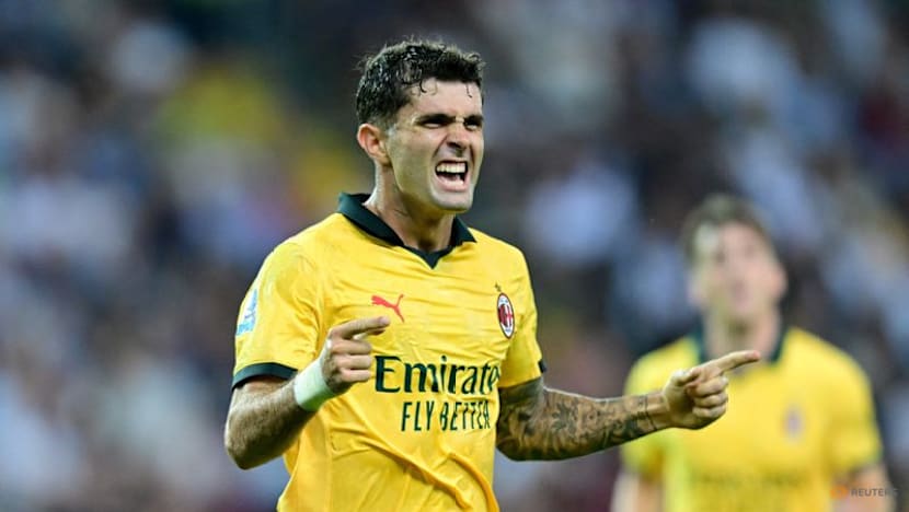 Pulisic double steers Milan up to third in Serie A