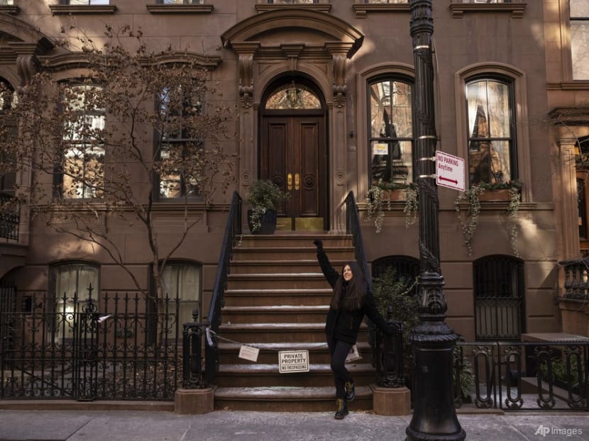 No cupcakes, no cosmos: Sex And The City brownstone in New York City will get a gate to deter tourists