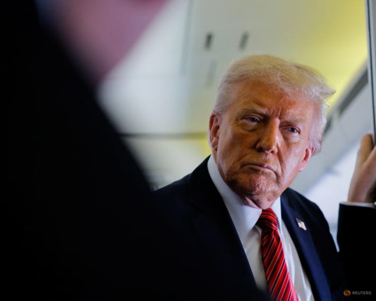 Trump offers to go to Ukraine talks if Putin does