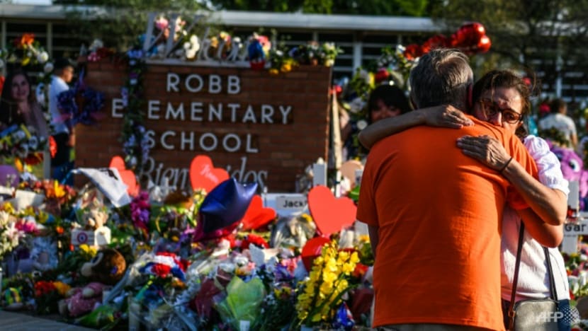 Commentary: America needs to treat its shootings as a public health emergency Commentary: America needs to treat its shootings as a public health emergency
