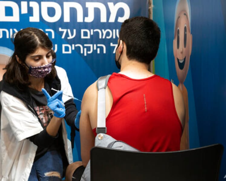 Commentary: Israel was leading the global COVID-19 vaccination race. Why are there spiralling outbreaks now?