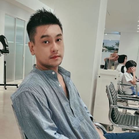 朱孝天罕见主动退出F4群组,揭秘松口断联原因