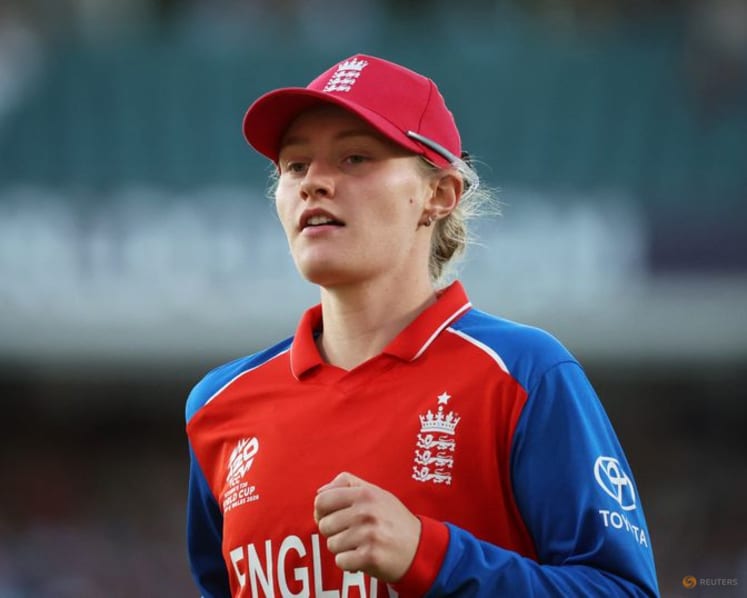 England to face Australia in women's T20 World Cup final