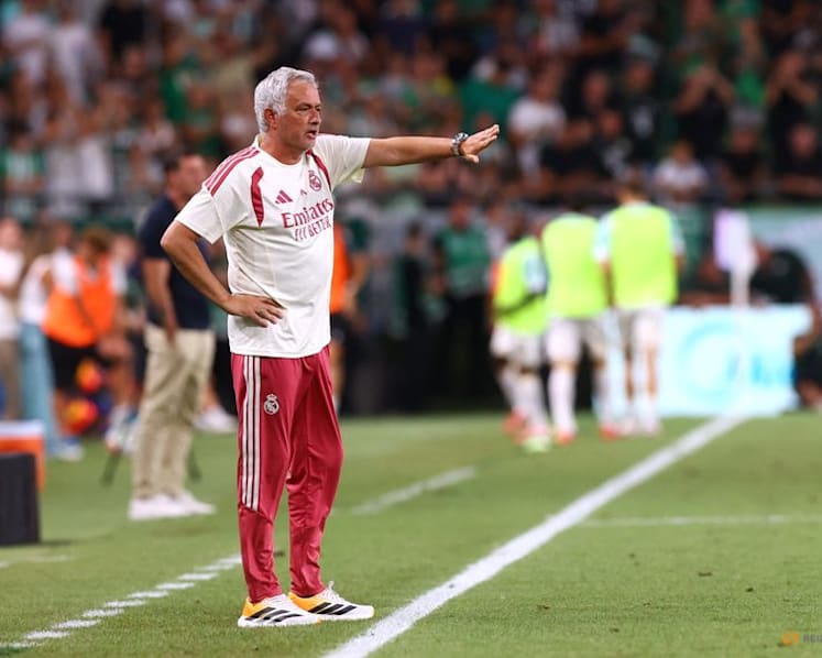 Mourinho's return adds extra spice to LaLiga title race