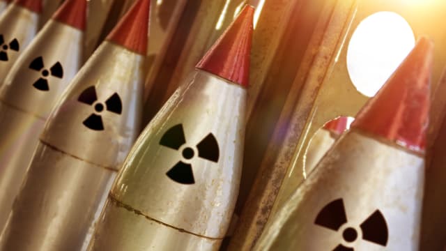 中国指美英澳核潜艇合作违反《核不扩散条约》