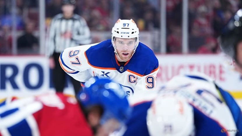 Short rinks cut no ice with NHL players, including McDavid