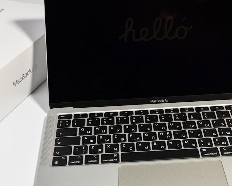 IT help desk engineer who sold stolen Apple devices gets jail