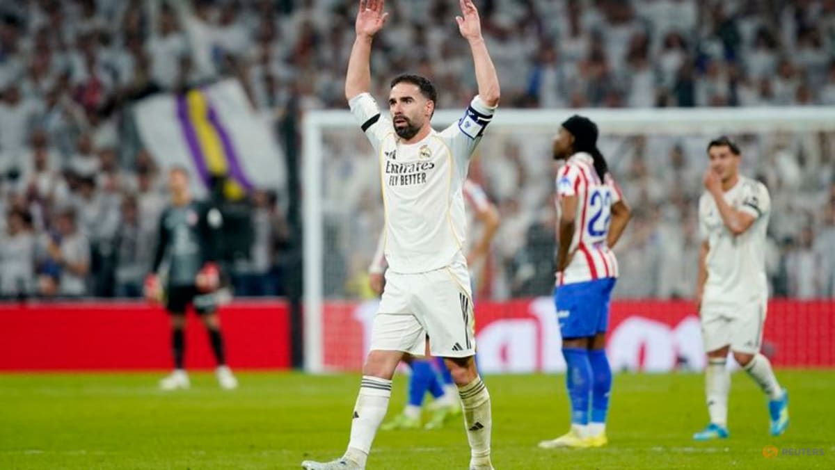 Spain's Carvajal in race to make World Cup squad, says De la Fuente